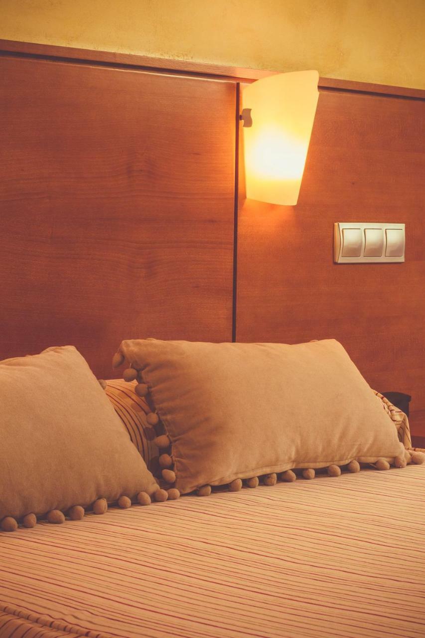 Hotel Miravalle Ourense Kültér fotó
