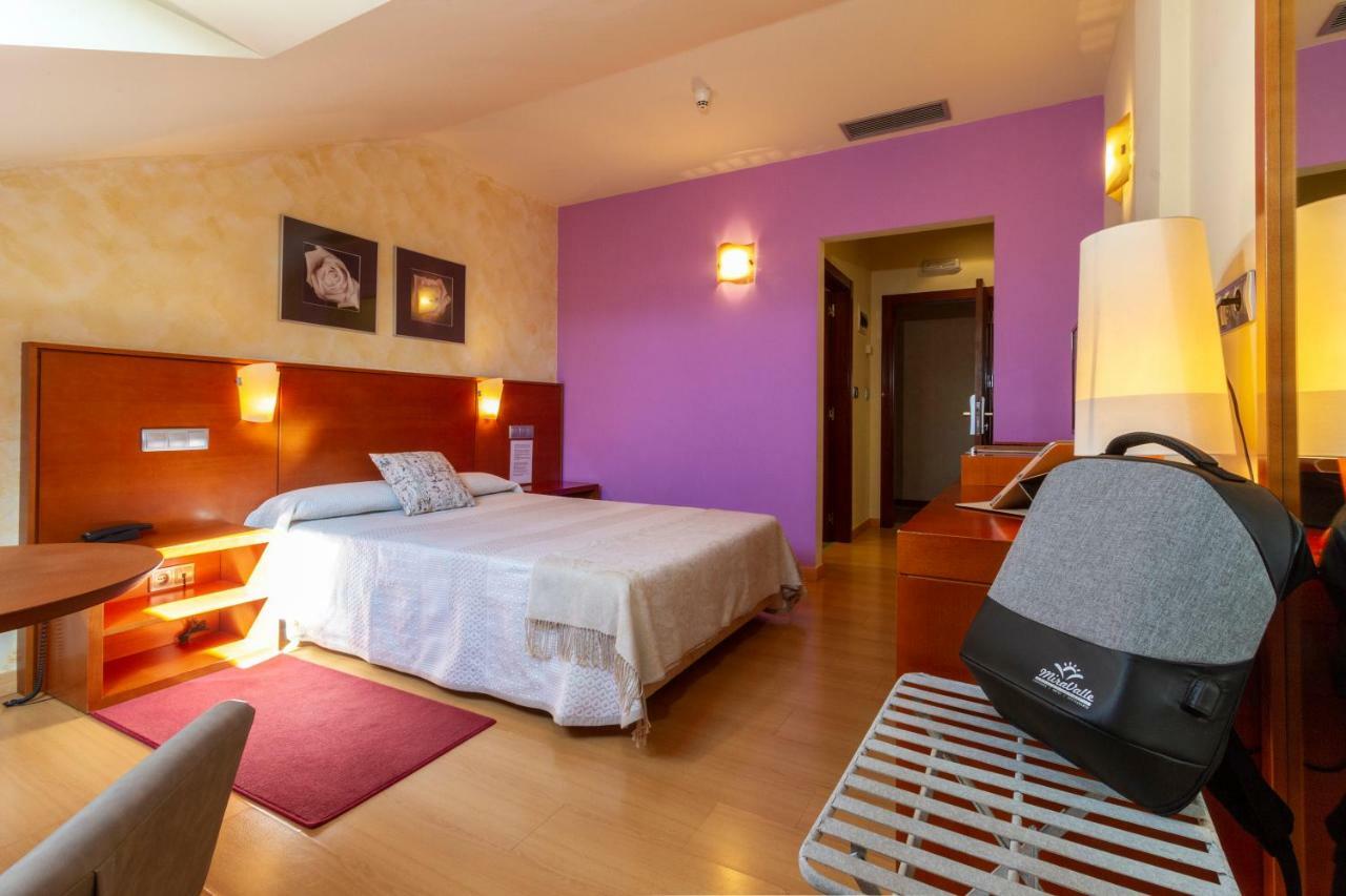 Hotel Miravalle Ourense Kültér fotó