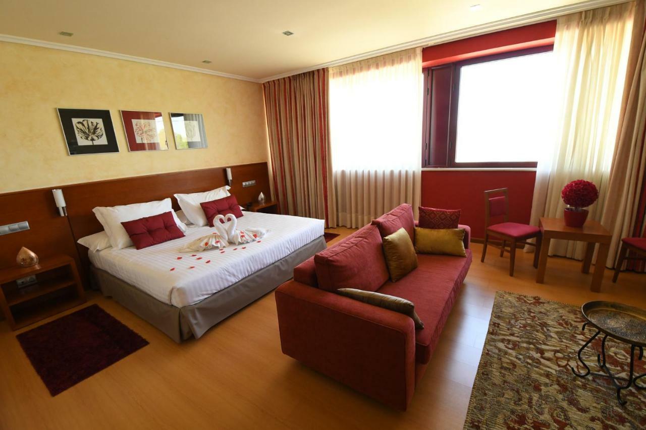 Hotel Miravalle Ourense Kültér fotó